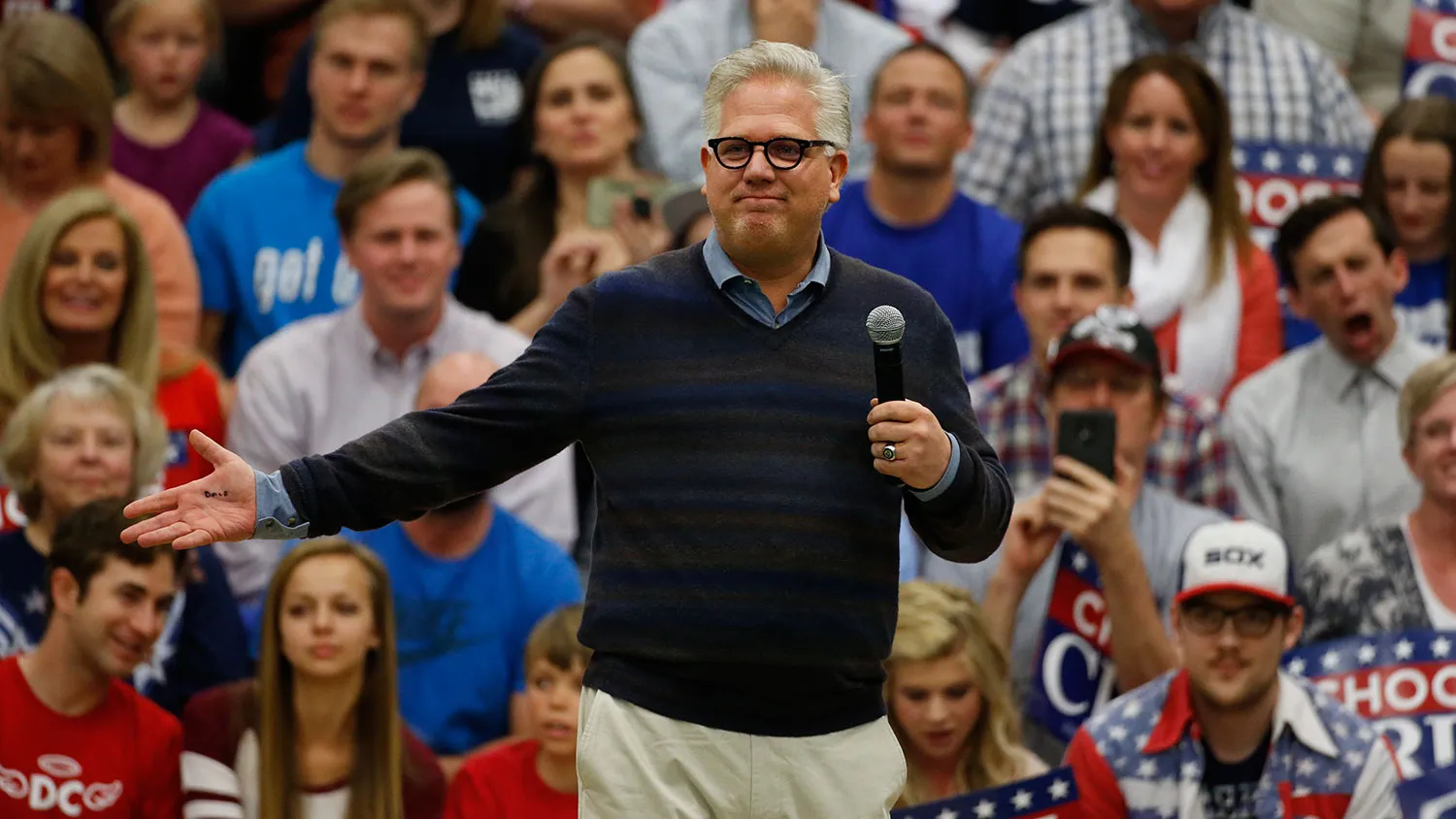 SiriusXM Suspends Glenn Beck Over Trump Comments on Show - Bloomberg