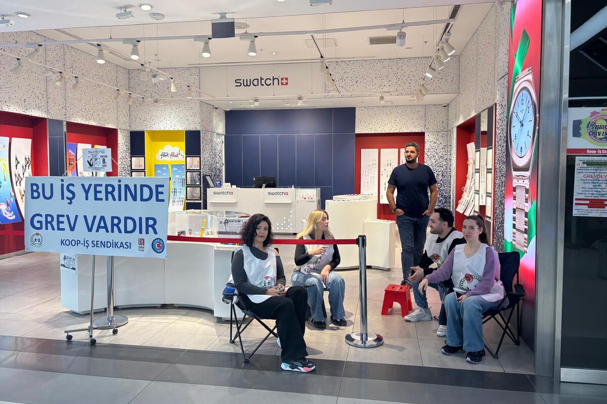 Swatch Workers in Turkey Launch Strike Over Pay, Work Conditions
