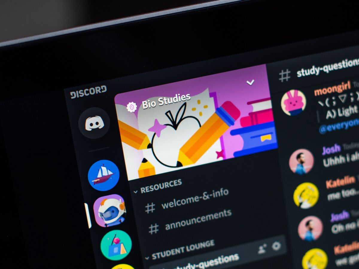 16 Interesting Discord Servers to Join (And Where You Can Find More) - Make  Tech Easier