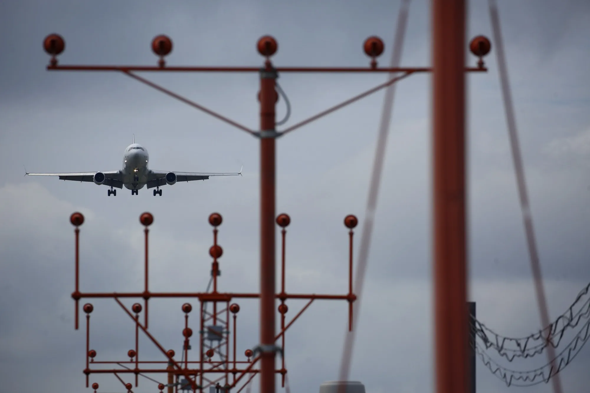A stabilized approach is key to a successful landing.