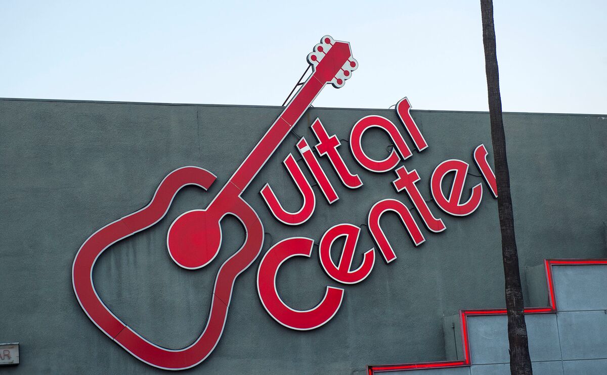 Guitar Center Considers Restructuring, Bankruptcy With Creditors Taking Control