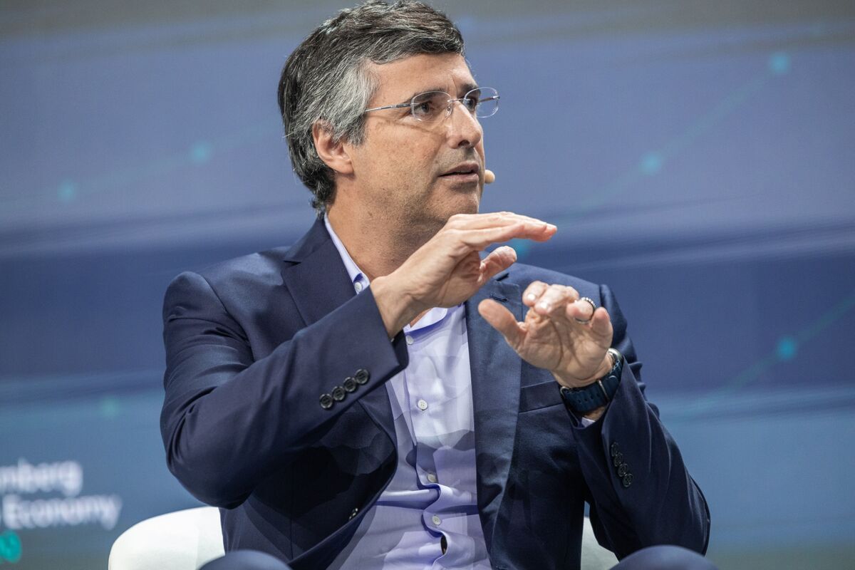 Brazil’s Richest Banker Gains $2.7 Billion on Bolsonaro Rally