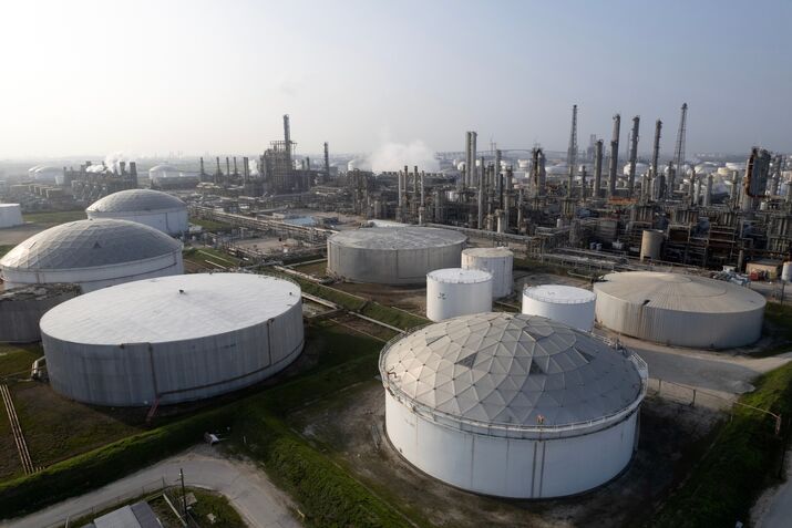 Gulf-Coast Refineries As Trump Tariffs Roil Markets