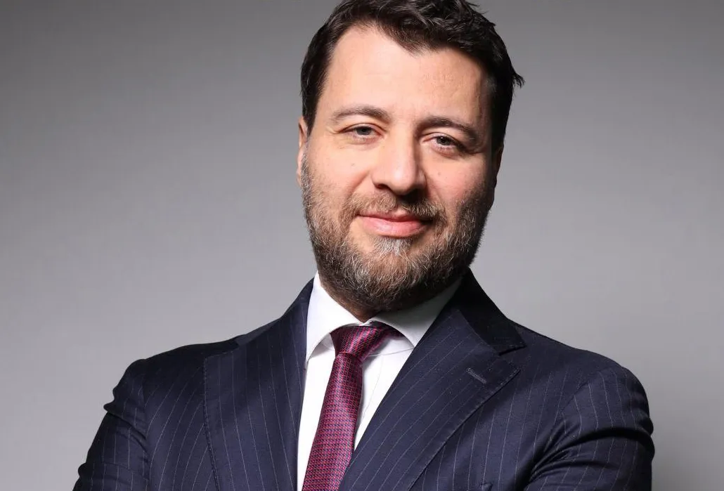 Emre Tezem