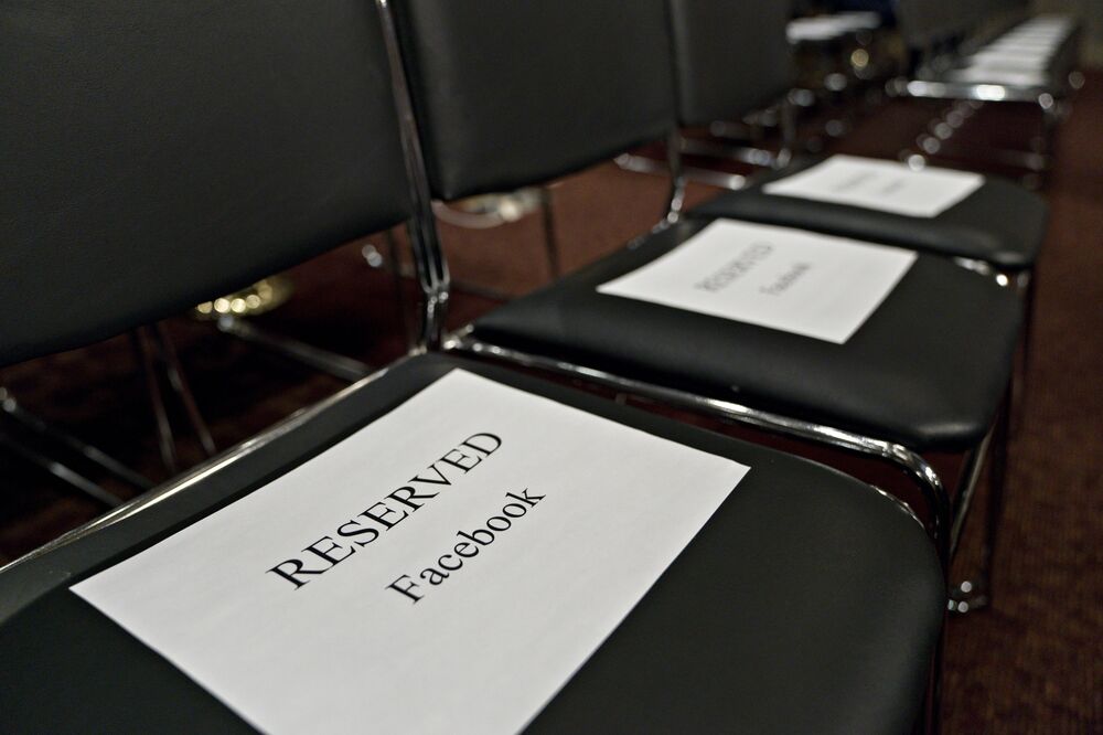 Το πρόστιμο των $5 δισ. στην Facebook δεν λύνει το πρόβλημα