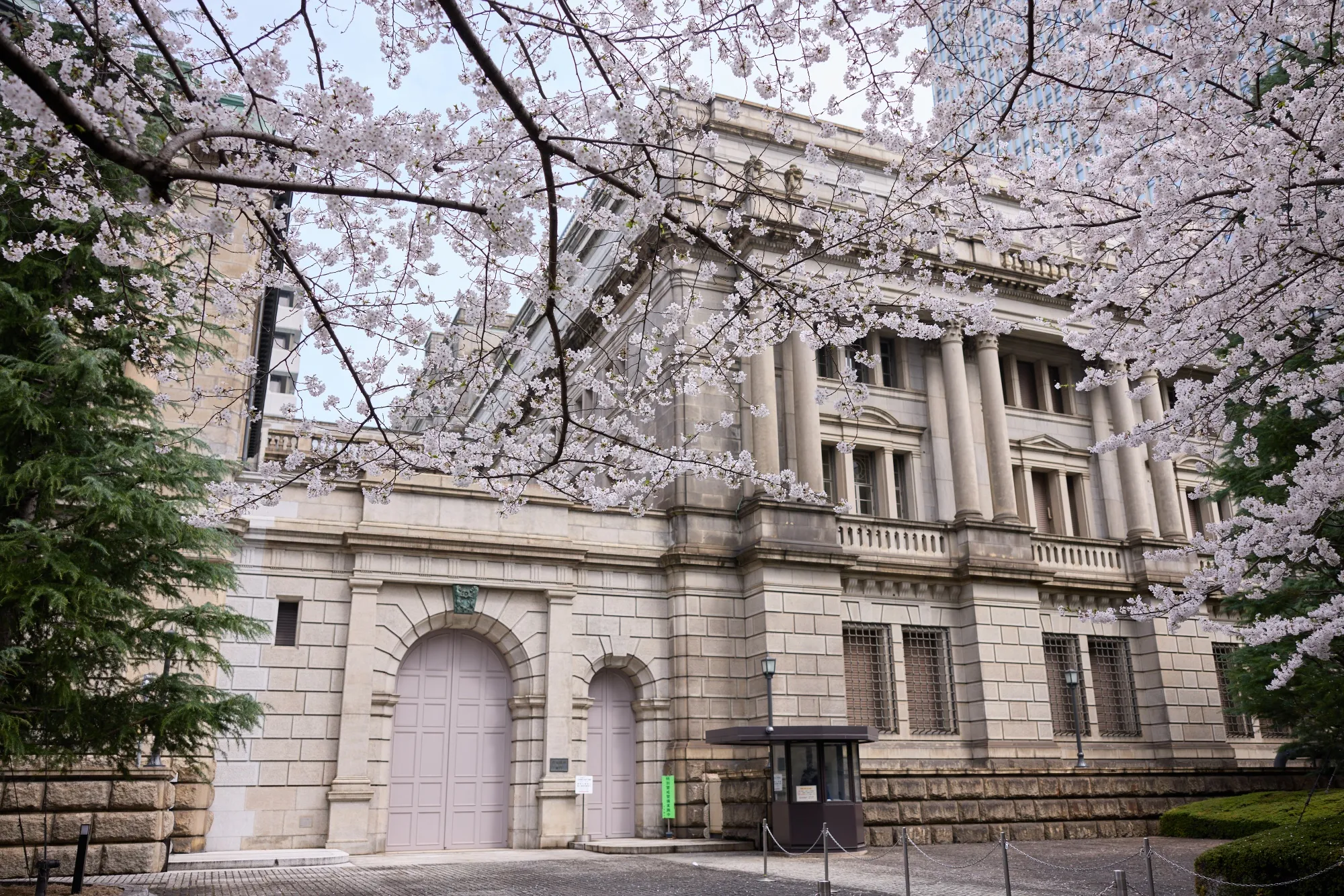 Japan’s central bank&nbsp;said&nbsp;on March 29 that it plans to buy corporate bonds ¥75 billion ($490 million) in May.