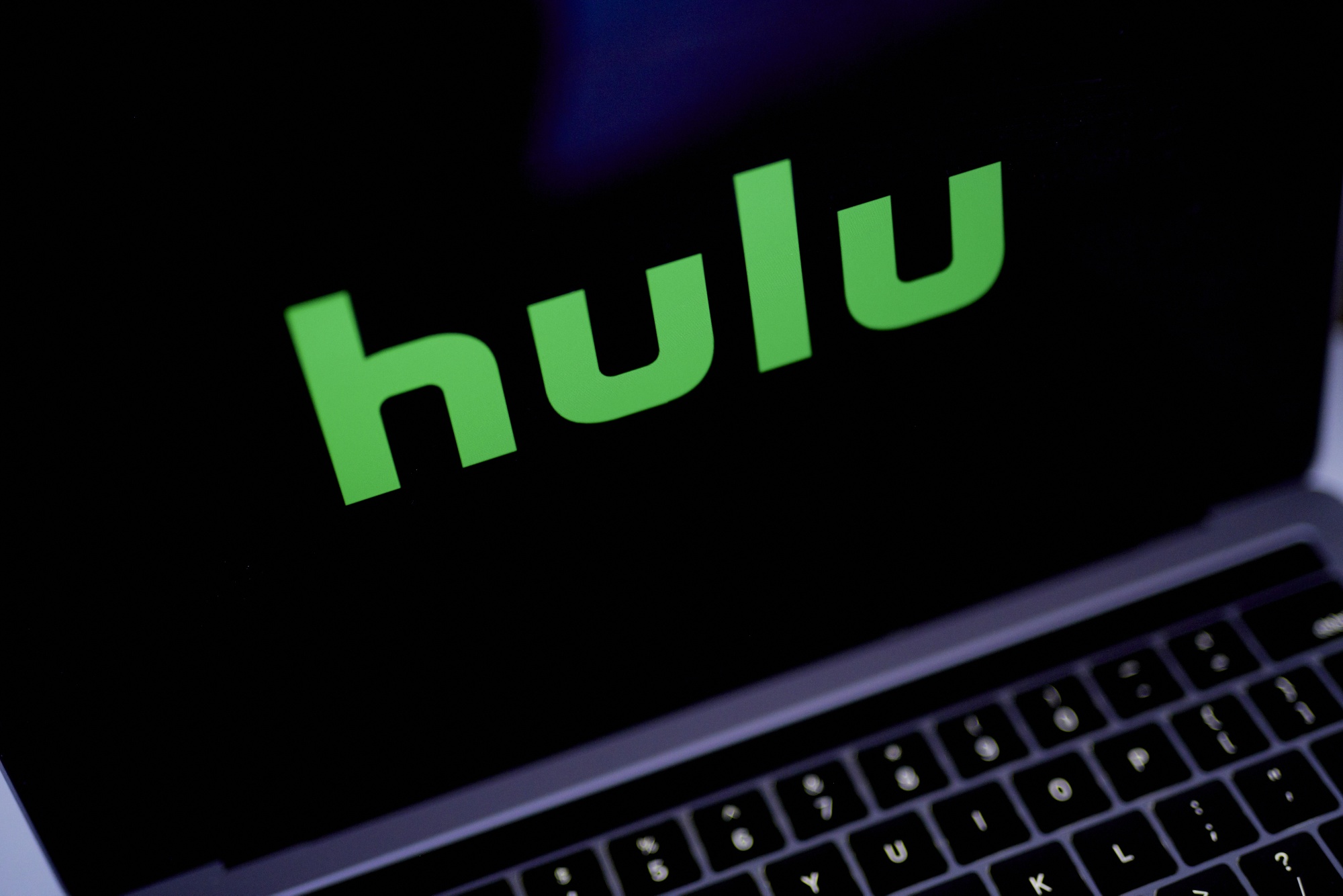 Hulu is first to live stream TV to 's Echo Show