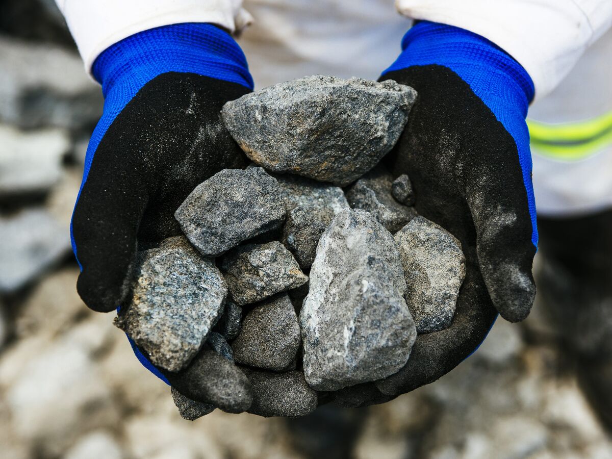 African Rainbow Profit Slumps 90% After Platinum Losses Deepen