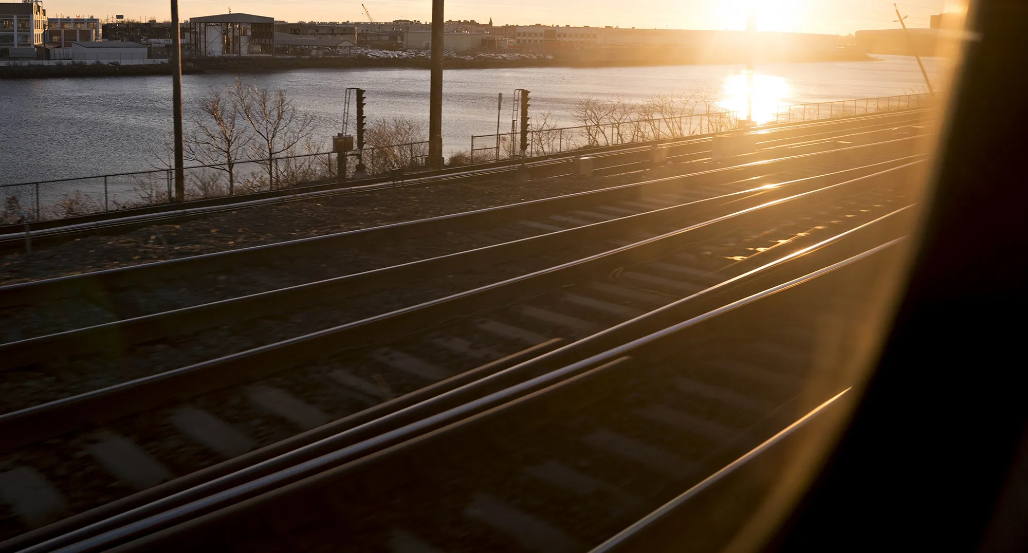 train tracks