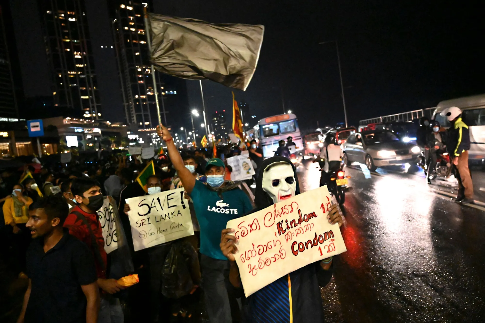 A demonstration against the economic crisis at the entrance of the president's office in Colombo, Sri Lanka, on April 11.