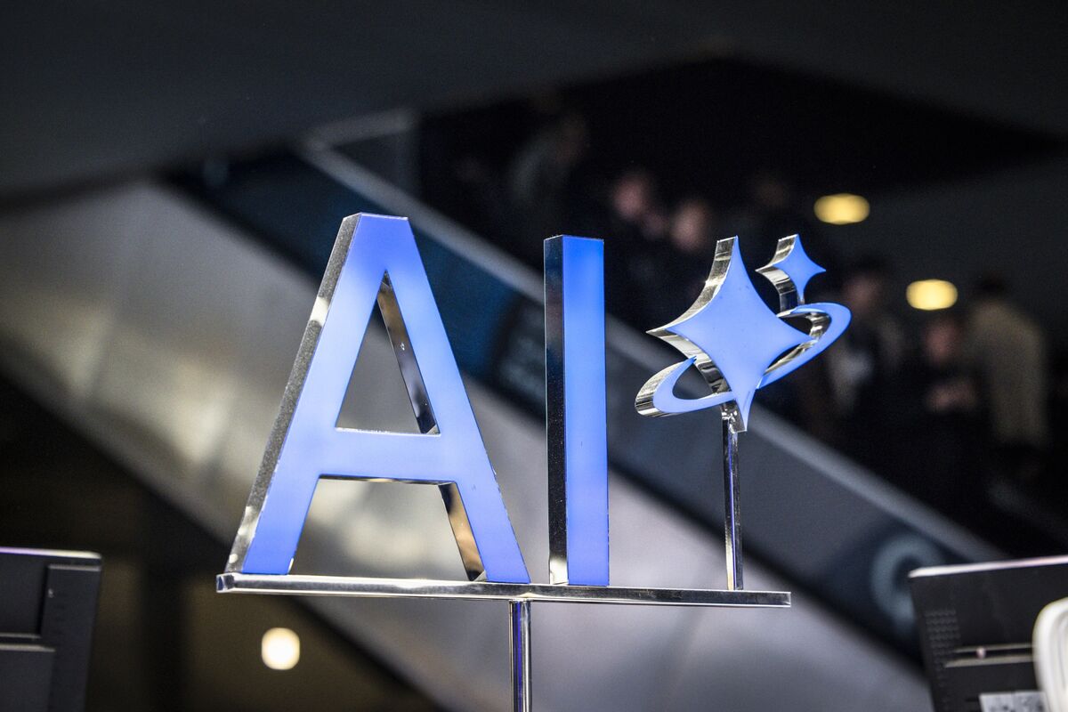 Benchmark’s Peter Fenton Isn’t Ready to Call This an AI Bubble