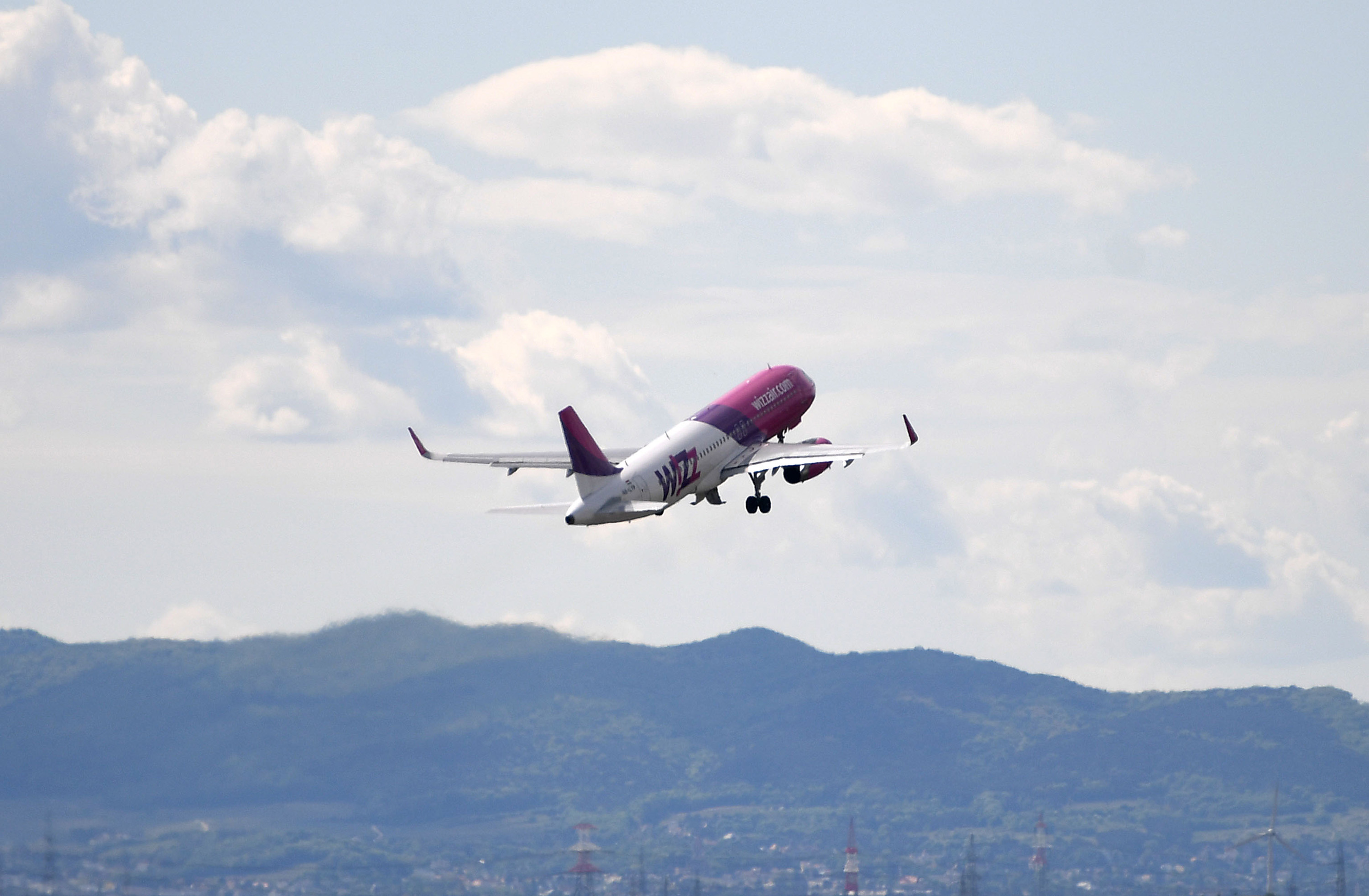 Стойка Wizz Air. Air Lance. Air journey