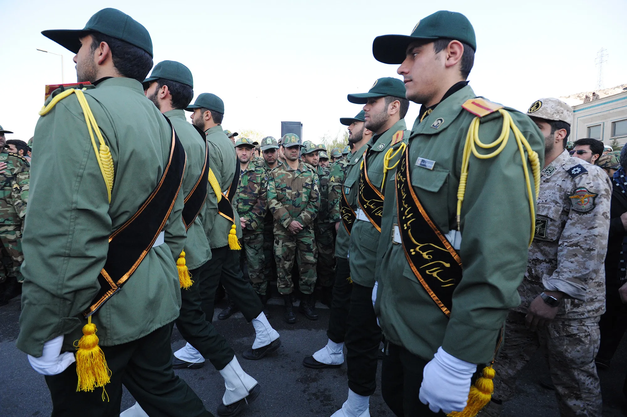 イランの革命防衛隊、米政府がテロ組織に指定－一段の孤立へ圧力