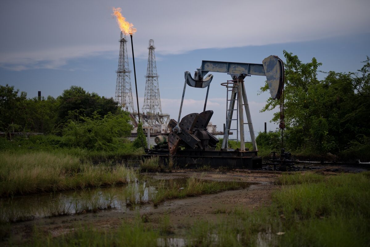 Trump’s Venezuela Oil Venture Eyes 150% Output Hike by Late 2028