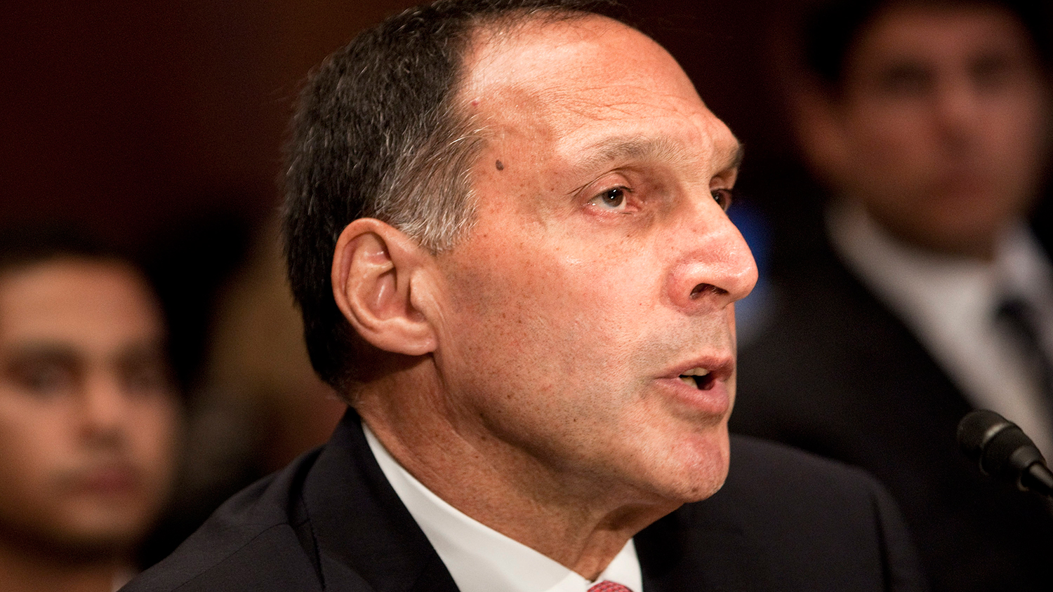 Former Lehman CEO Dick Fuld Calls for New Political Leadership