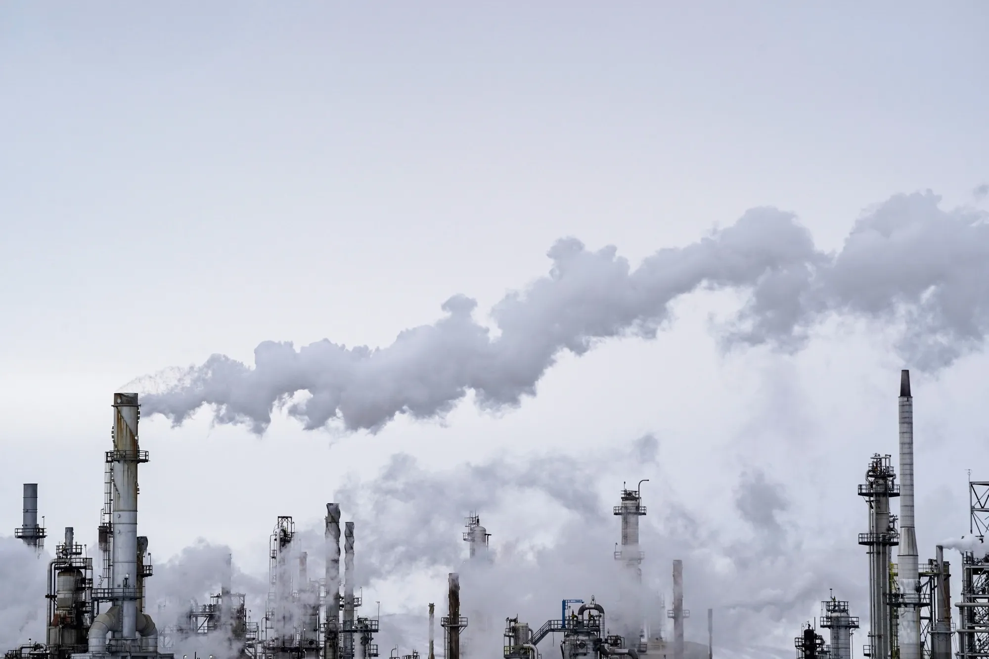 An oil refinery in Wyoming in 2022.&nbsp;