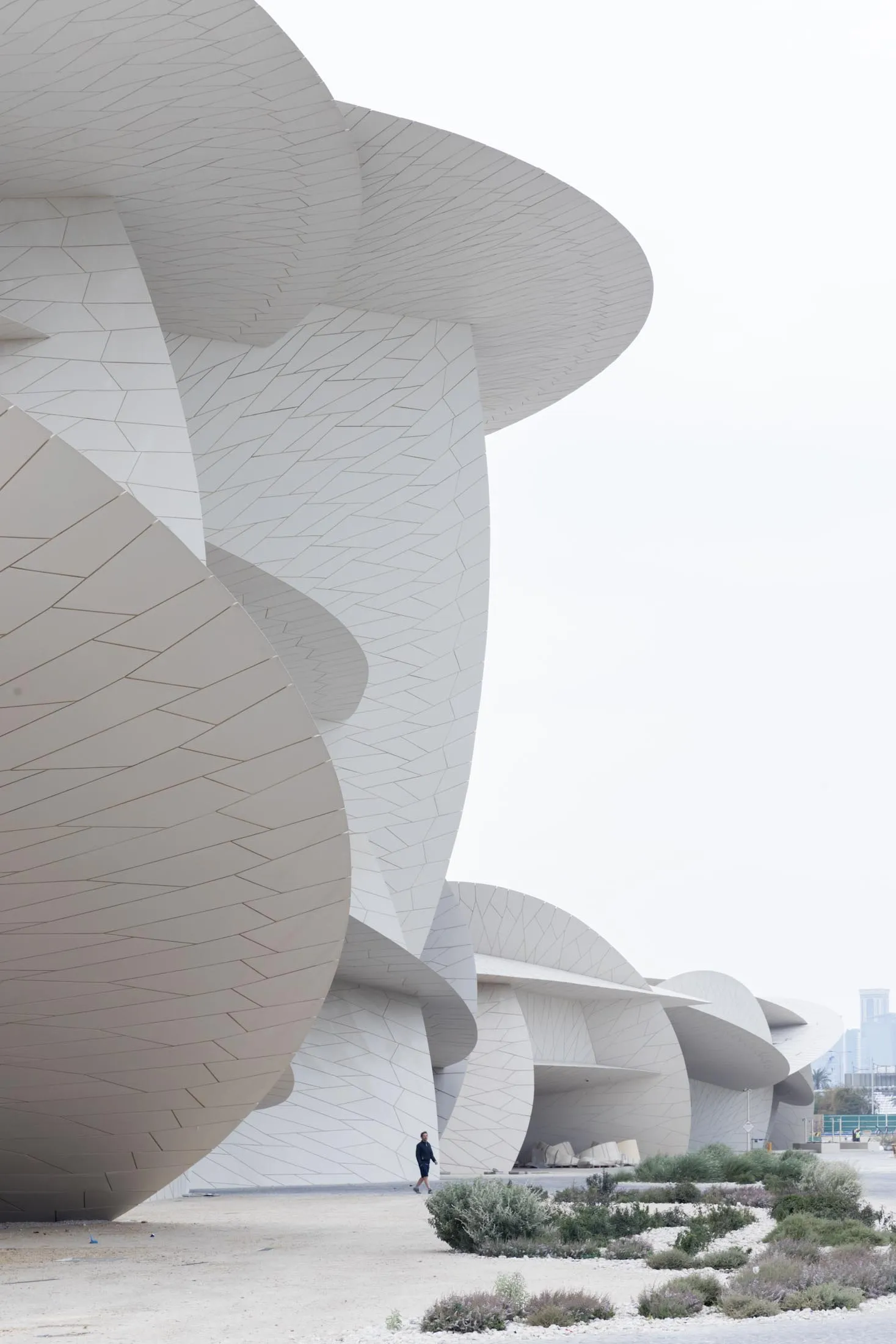 Jean Nouvel designed the ­National ­Museum of Qatar ­out of cascading disks to evoke a desert rose.