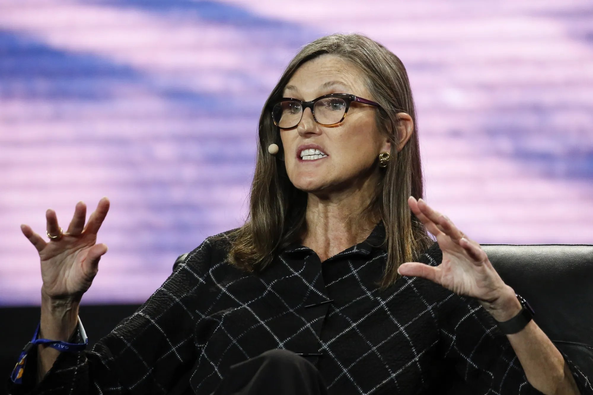 Cathie Wood Is Absolutely Right About the Yield Curve - Bloomberg