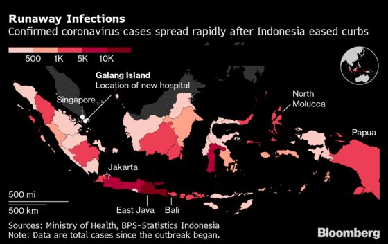 Theft of Corpses Adds to Indonesia’s Coronavirus Challenges