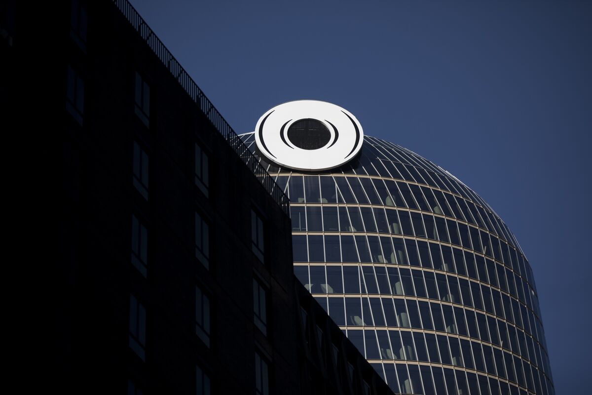 Macquarie Partners With Endowus to Offer Infrastructure Assets