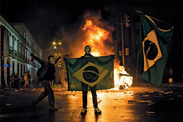 Anti-government protesters in Rio de Janeiro on June 17