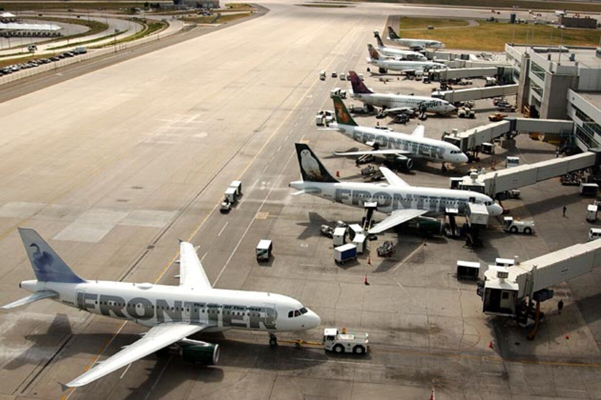 A New Airline for America's Cheapest Travelers? Bloomberg