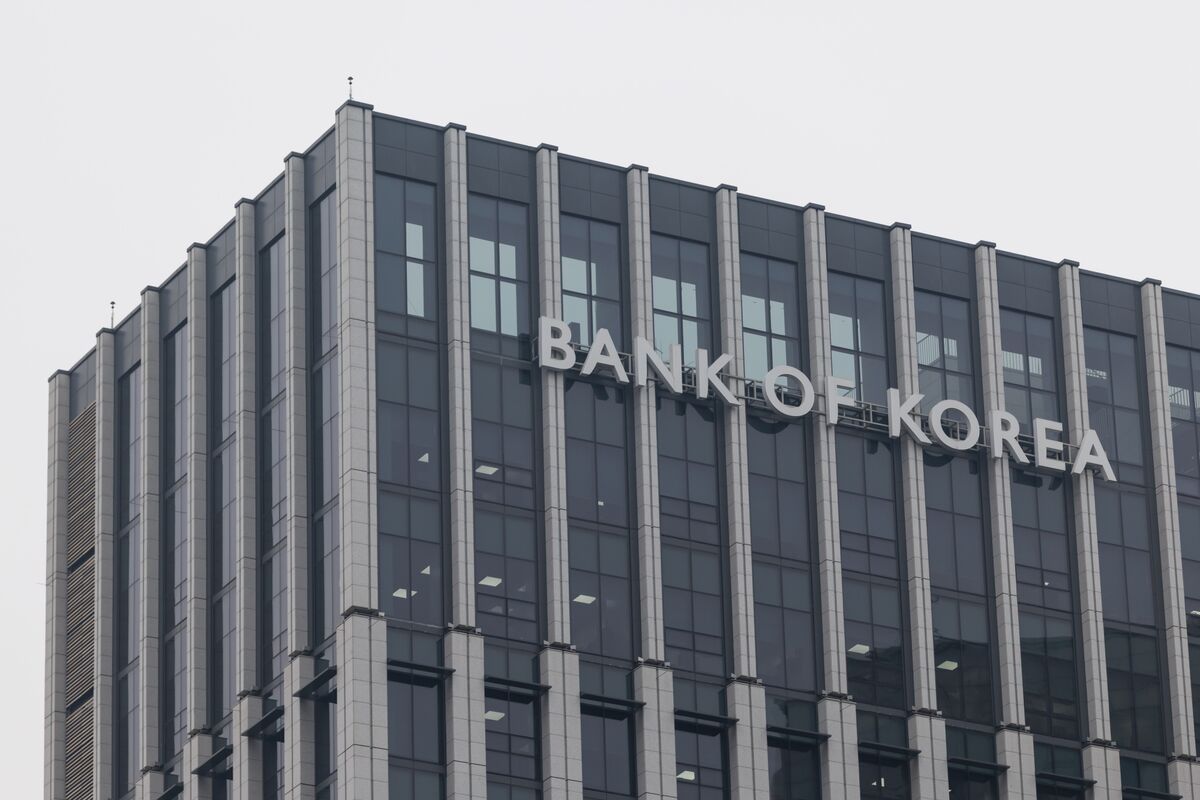 South Korea’s Inflation Accelerates on One-Off Phone Bill Effect