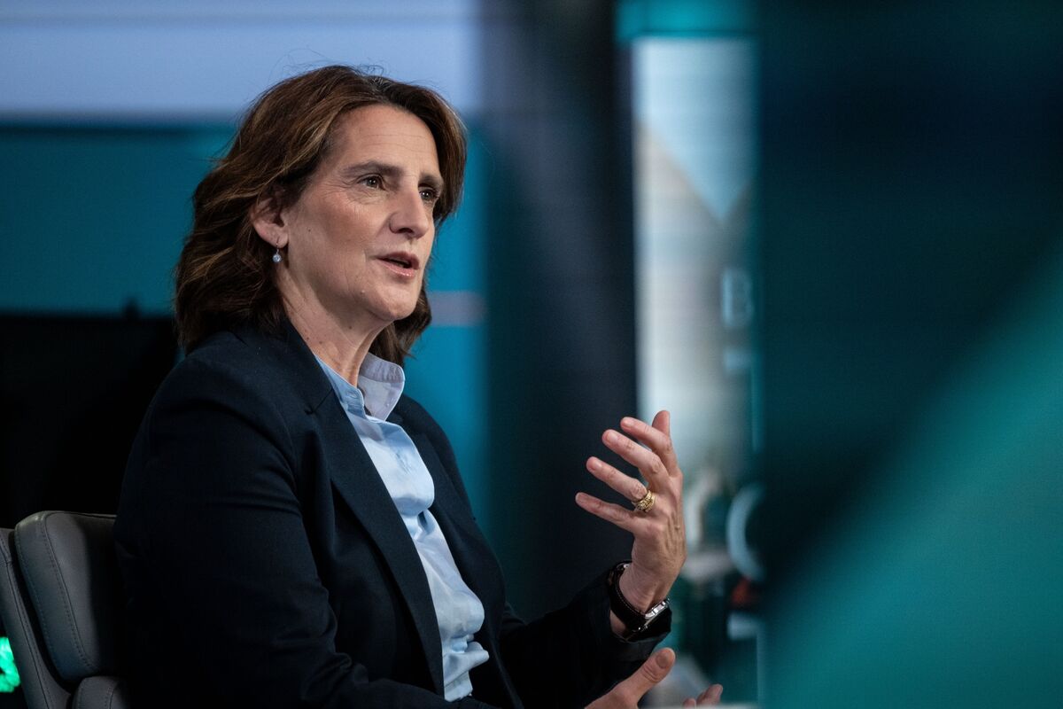 bloomberg.com - Suzanne Lynch - Paramount Mega-Merger Moves Center-Stage in Brussels