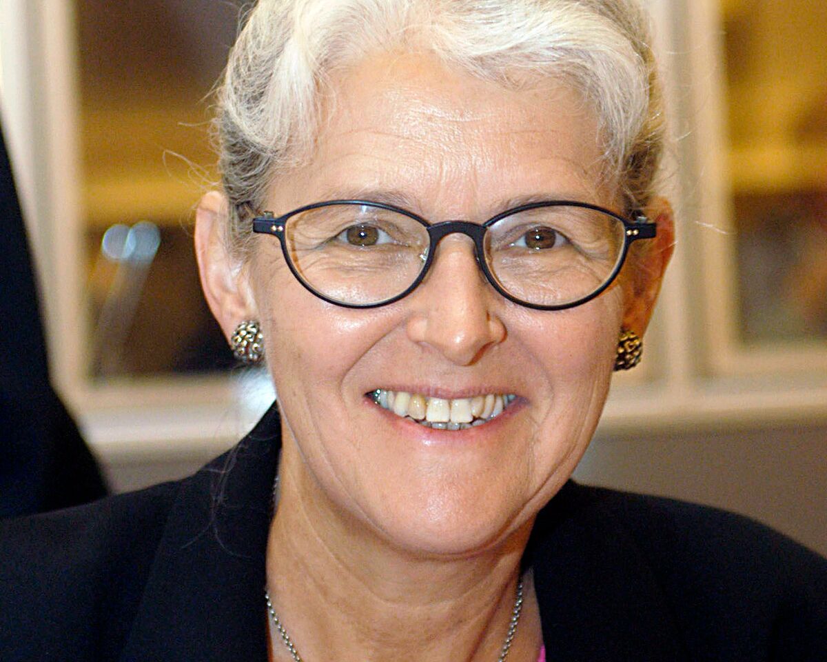 
                            Bodil Nyboe Andersen, Denmark’s First Woman Central Bank Governor, Dies at 85