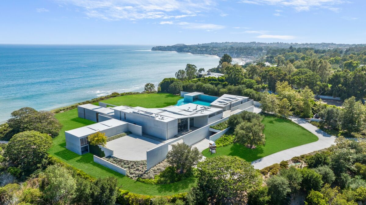 Luxury Real Estate Boom Has Malibu Mansions Setting Price Records ...