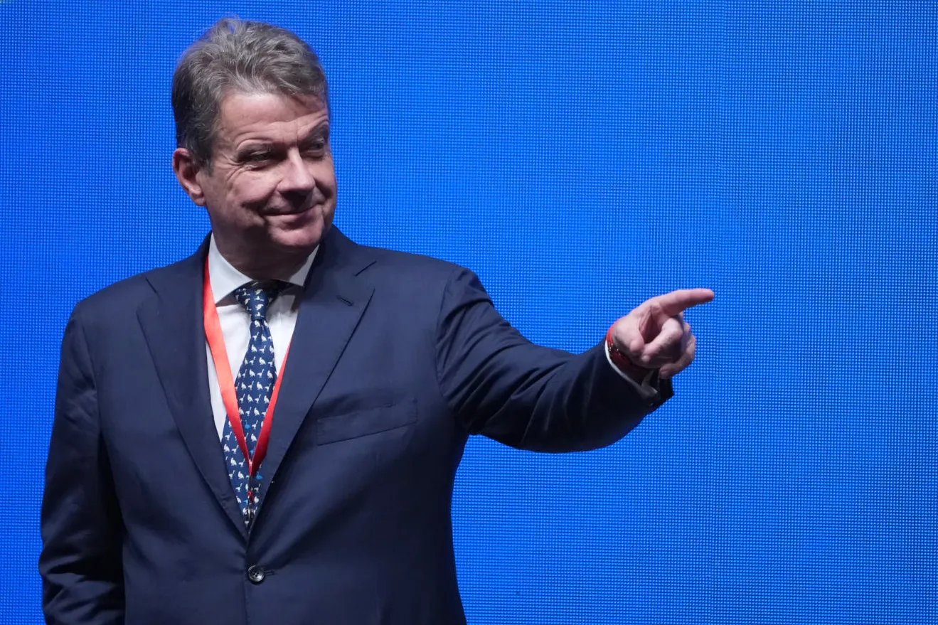 UBS Chair Colm Kelleher has pointed the finger at the systemic risk posed by private credit, insurers and a lack of regulation.