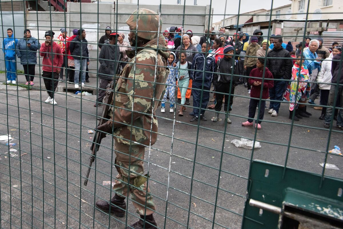 South Africa Deploys Its Army to Quell Cape Town Gang Murders Bloomberg