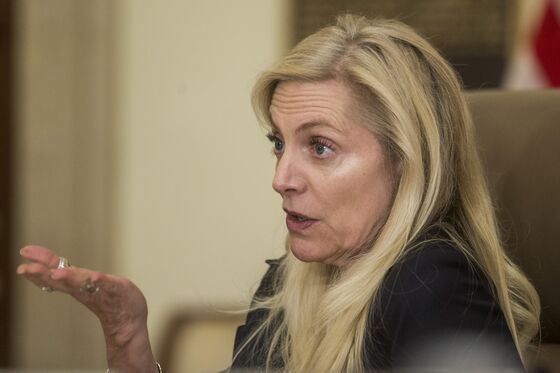Fed’s Brainard Urges More Fiscal Aid in Dark Warning on Outlook
