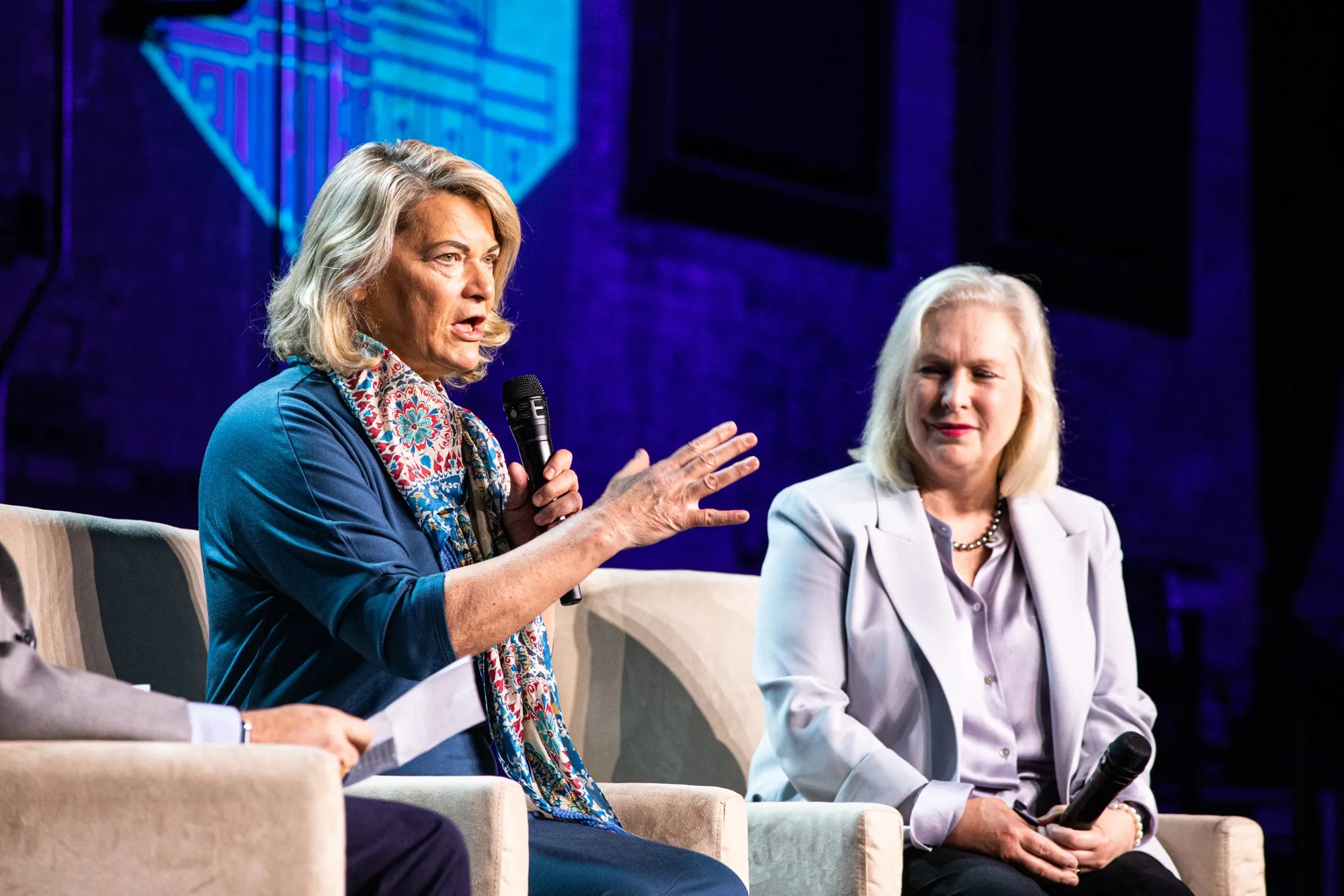 Lummis-Gillibrand Crypto Bill Likely to Remain on Backburner This Year