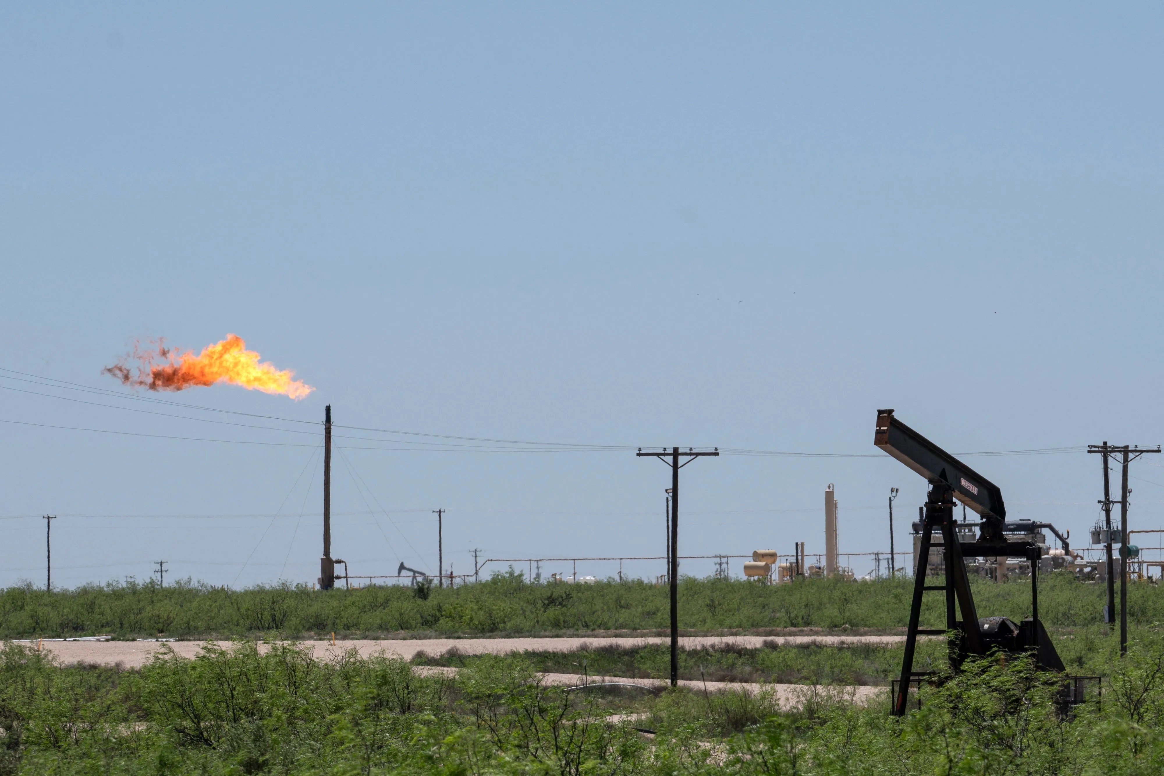 Reducing flaring is one way for fossil fuel companies to go green.
