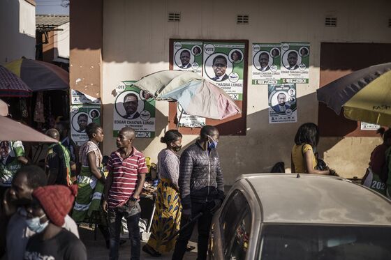 Facebook Blocked in Zambia as Voters Flood Election Centers