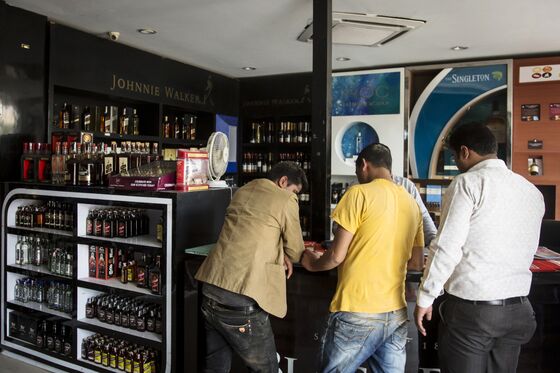 The Pricier the Booze, the Faster It Sells As India’s Wealth Grows