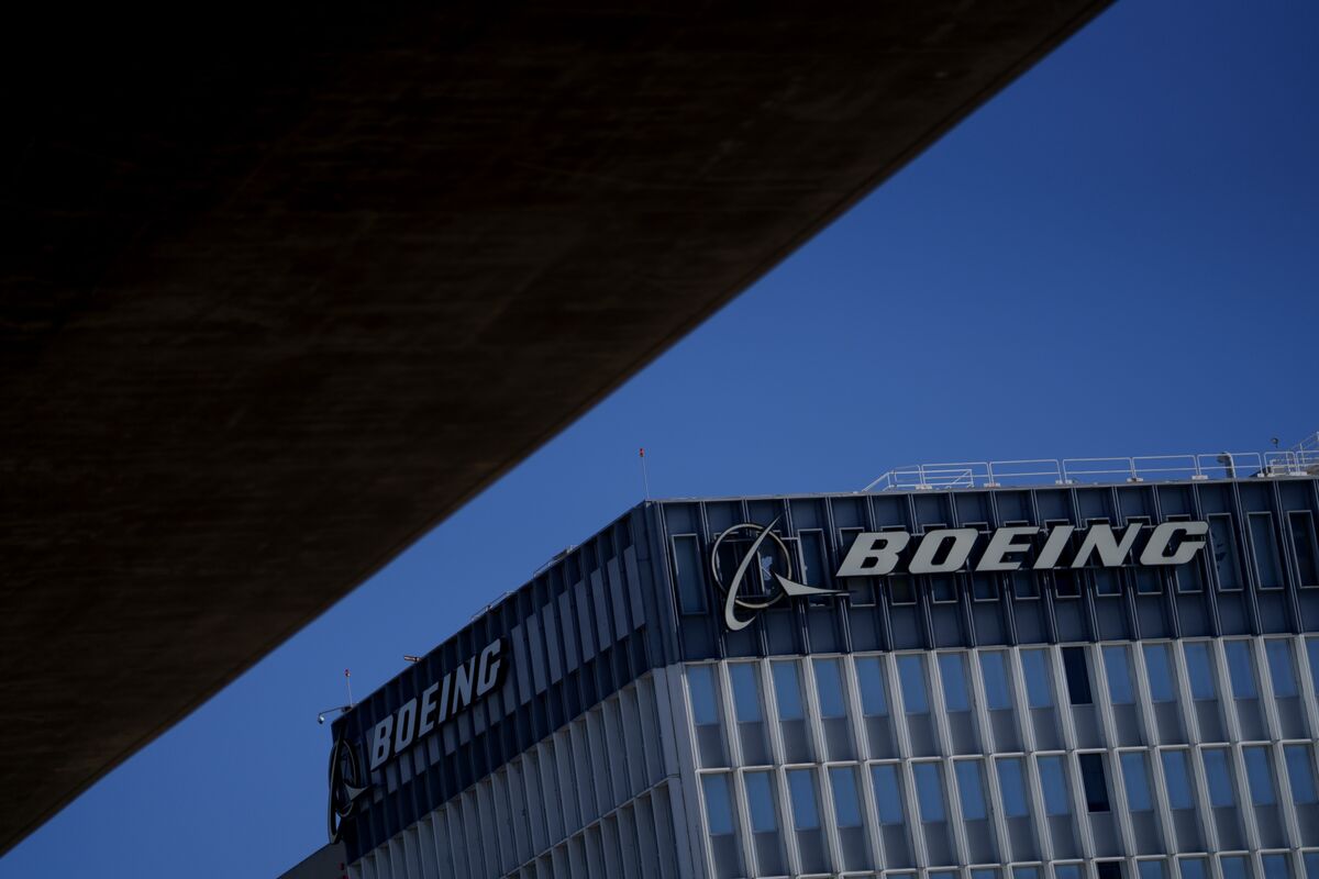 Boeing Tells US Justice Department It Didn't Violate Deal After 737 Max Crashes