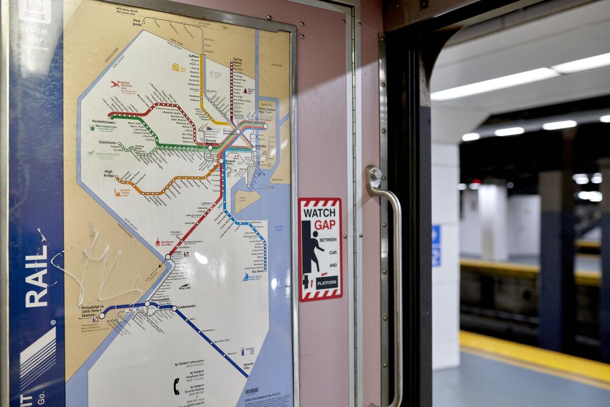 Nj Transit Northeast Corridor Map Nj Transit Approves 2 6 Billion To Bring Ridership Back To Pre Covid Level Bloomberg