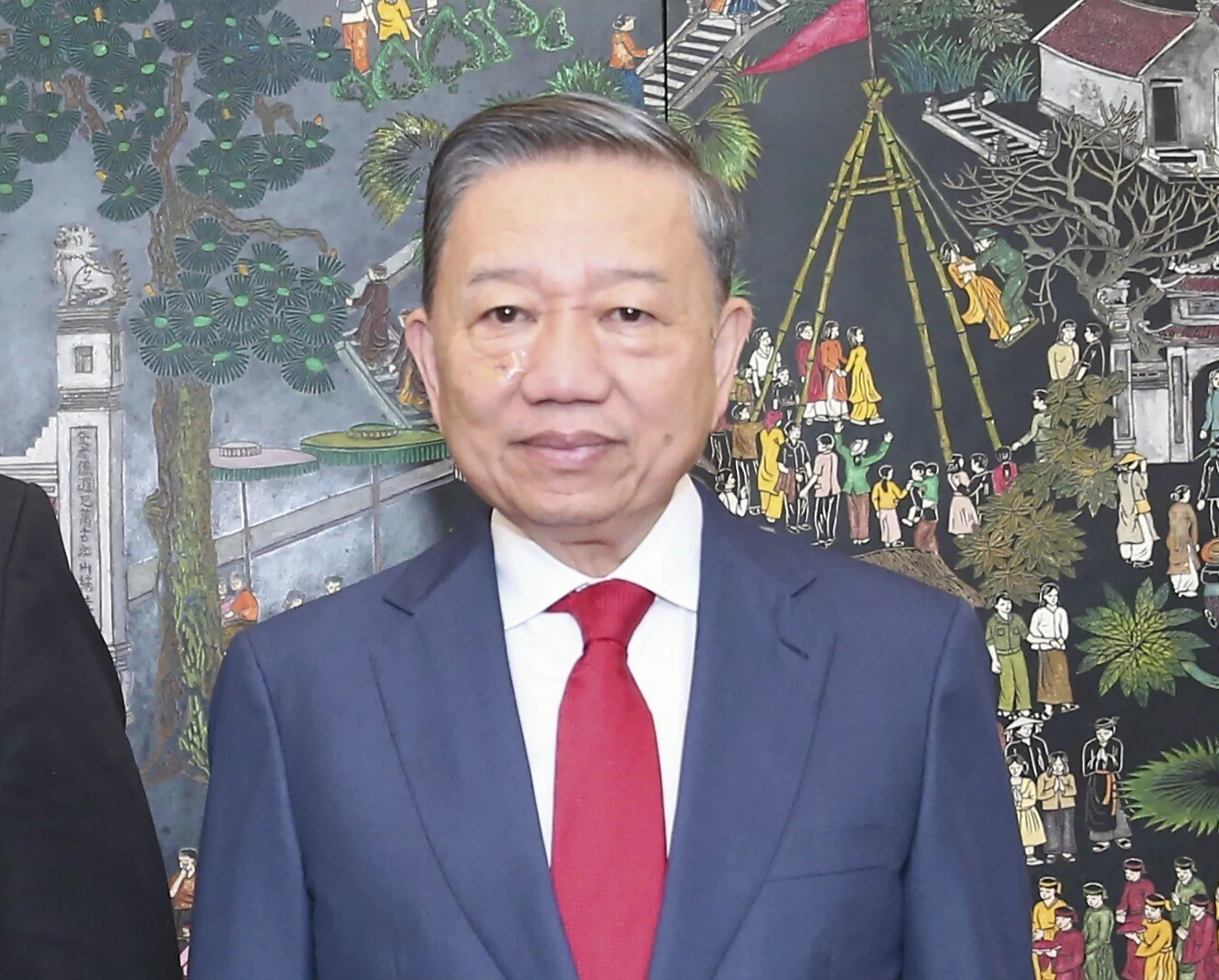 Berlin Kidnapping Accusation Hangs Over Rising Vietnam Communist Official -  Bloomberg