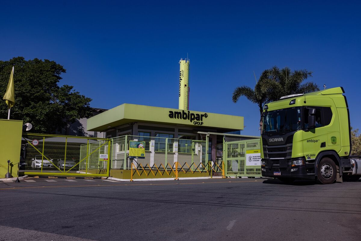 assets.bwbx.io image