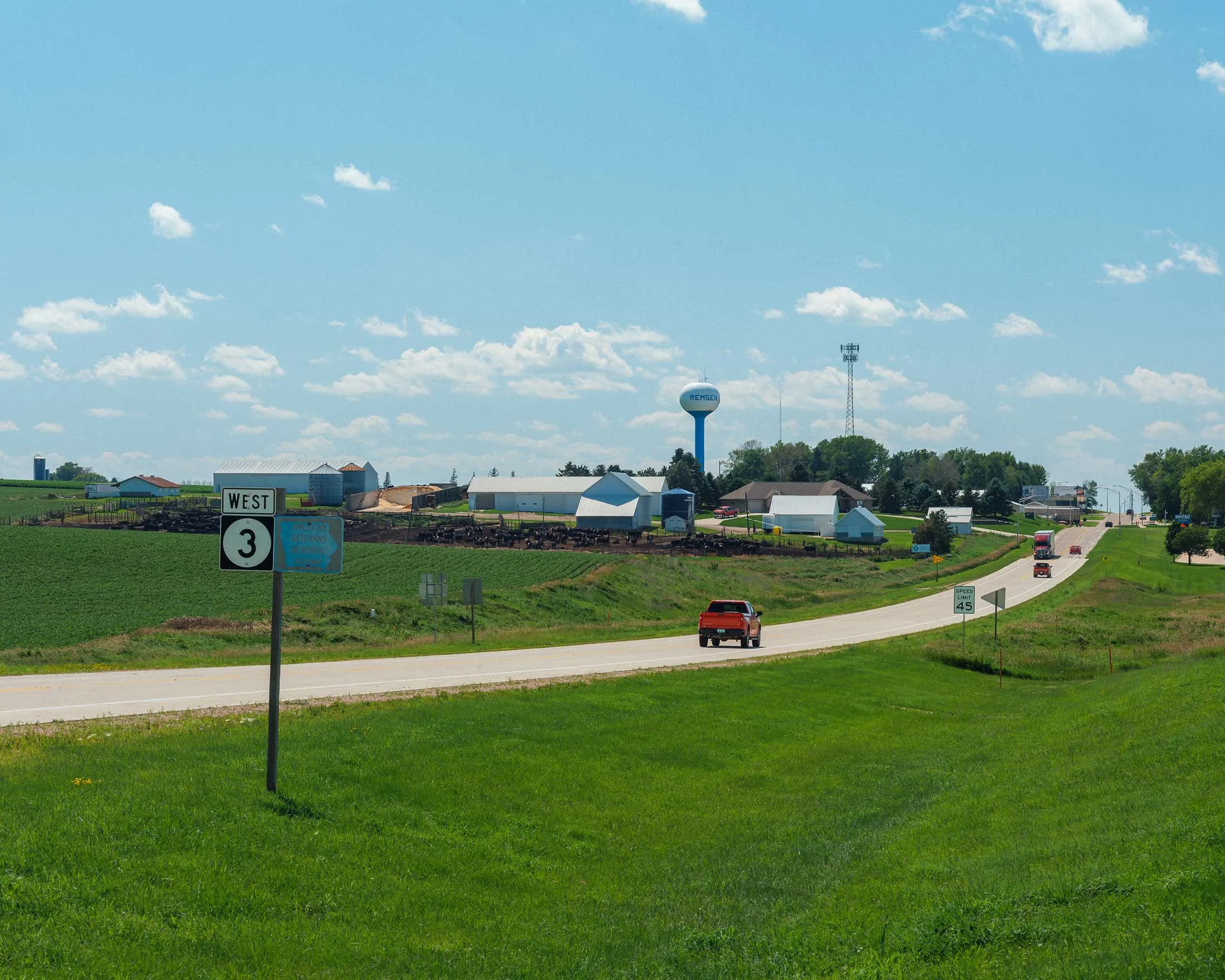 The Tentinger feedlot in Remsen, Iowa, on a summer day.