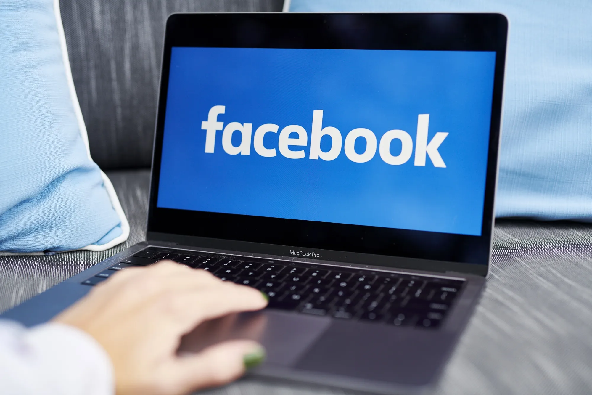 Facebook Bans Political Ads After End Of Voting On Election Day