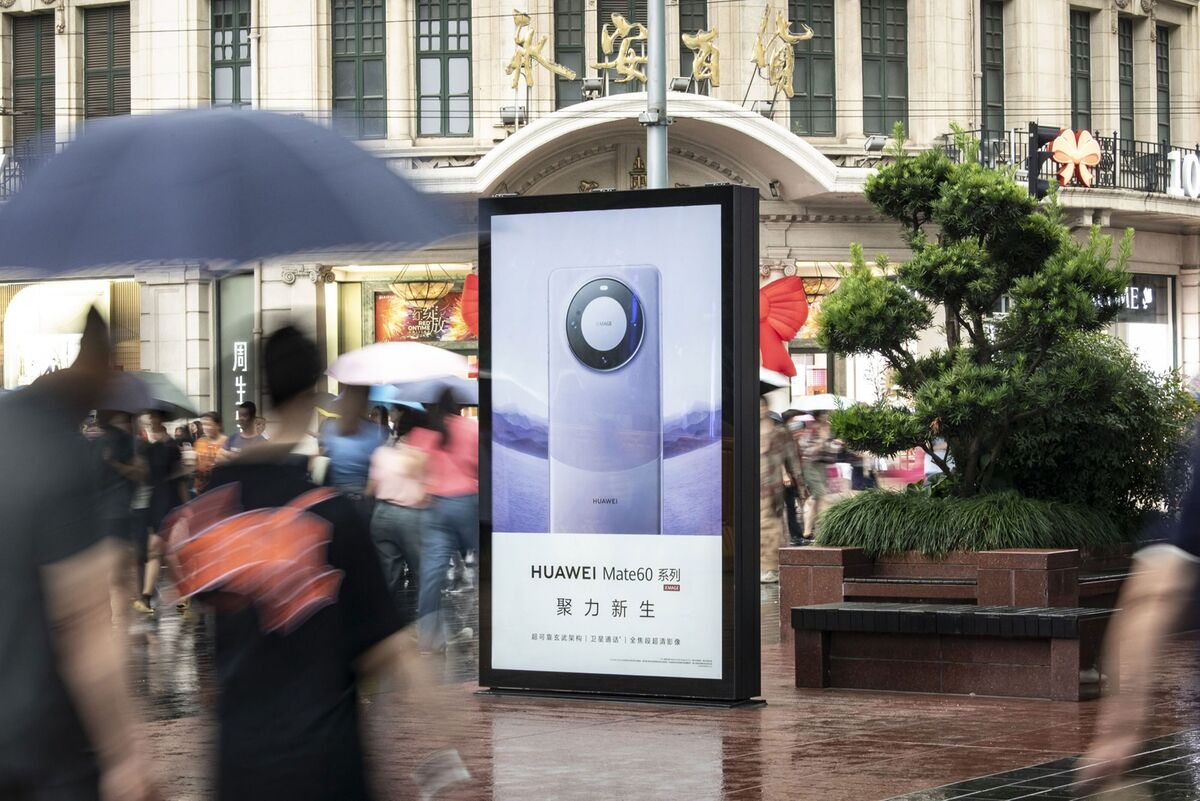 New Huawei Mate 60 Pro phone raises worries that China sanctions failed -  The Washington Post