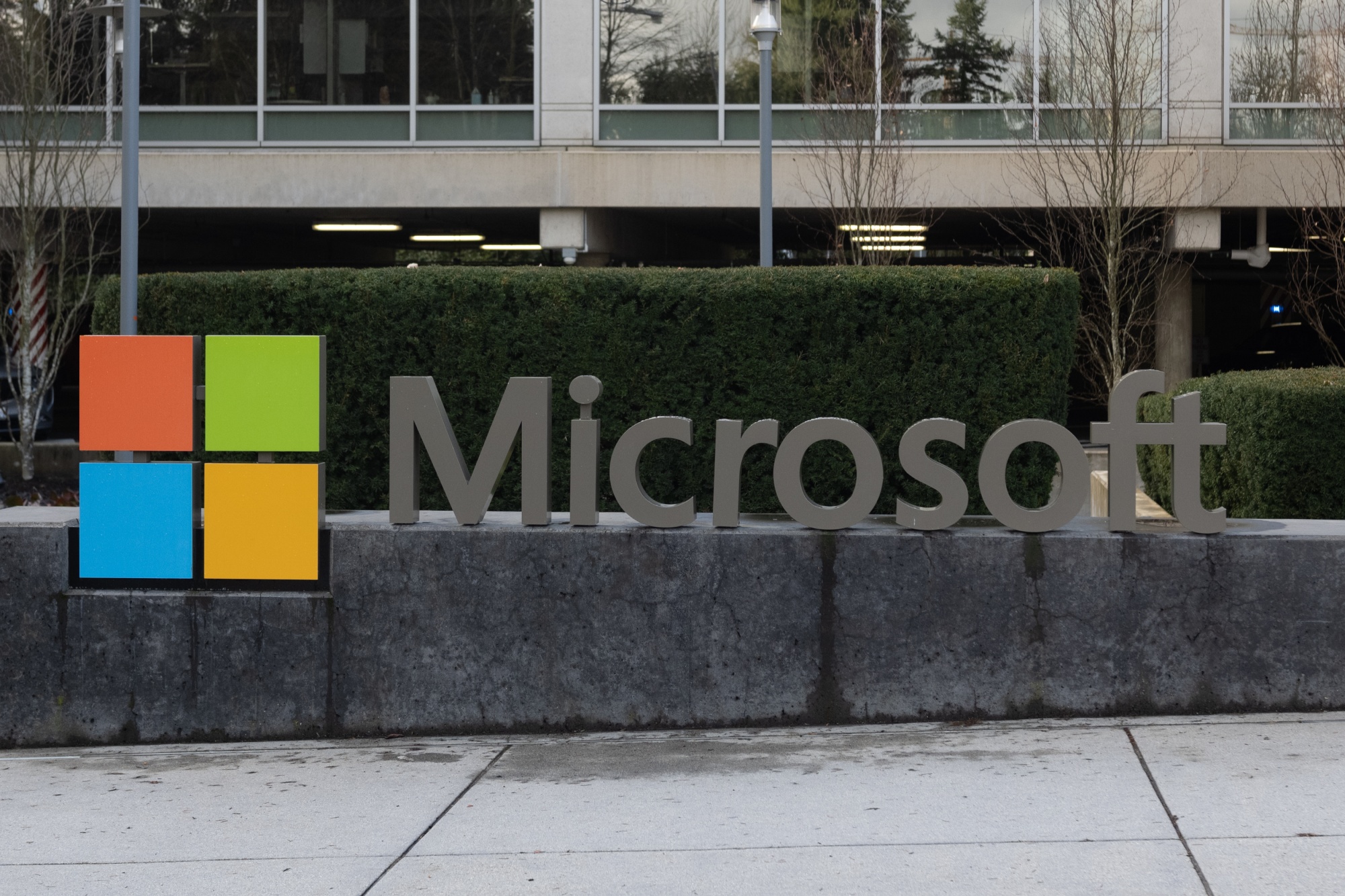 FTC sues to block the $69 billion Microsoft-Activision Blizzard merger : NPR