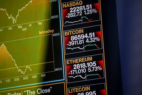 Stocks Head for Worst Week Since April on AI Slump: Markets Wrap