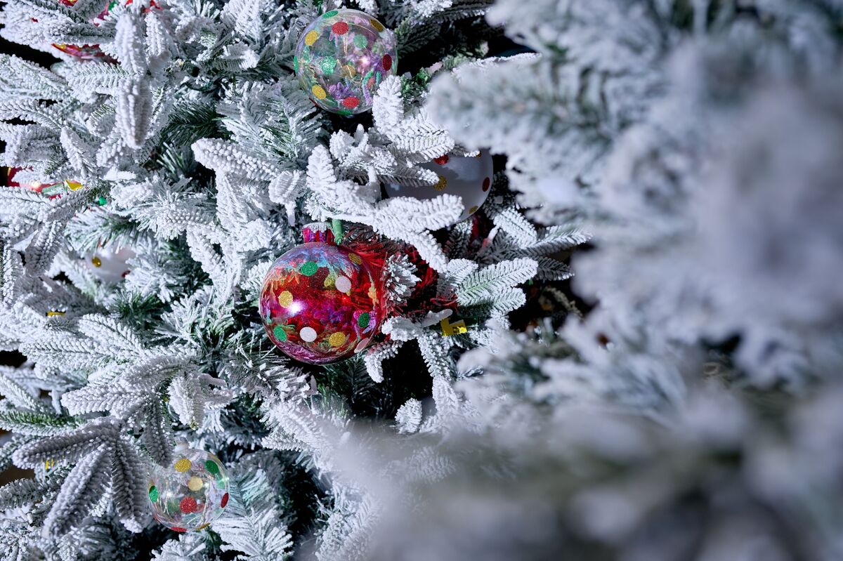 Christmas Decorations Come With Higher Price Tag This Holiday Season Thanks to Tariffs