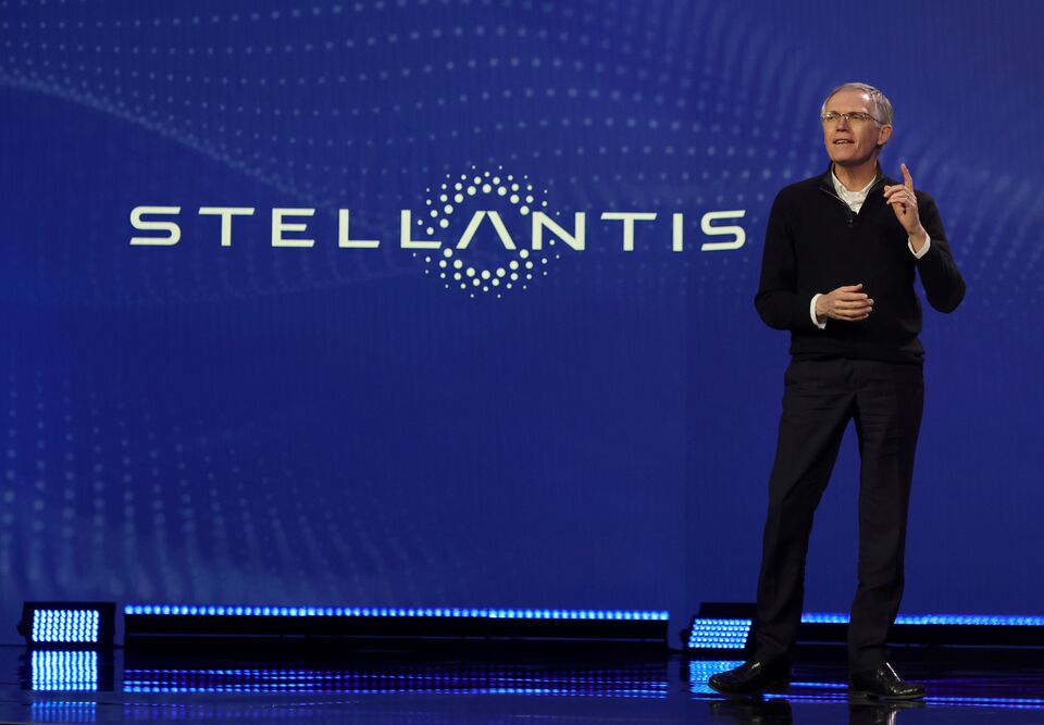 Stellantis CEO Picks Fight With France On Production Of EV - Bloomberg