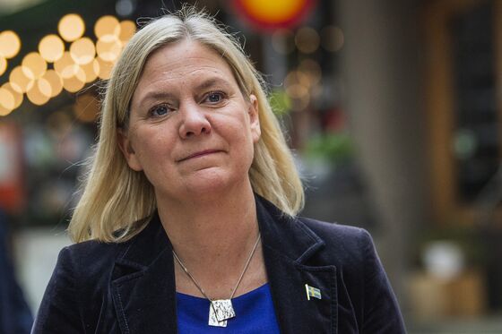 Sweden’s New PM Seen as Posing Risk for Welfare, Bank Stocks
