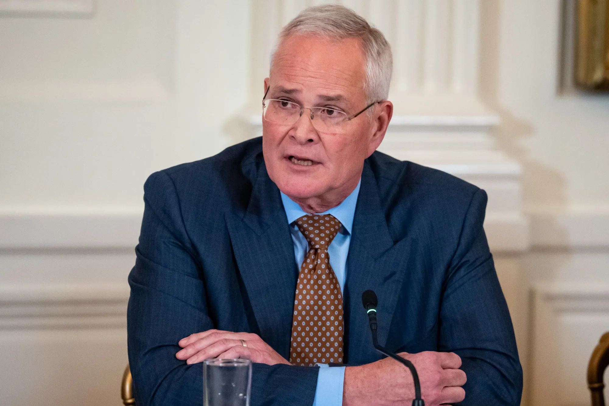 Ông Darren Woods, Giám đốc điều hành của Exxon Mobil Corp., tại Nhà Trắng vào ngày 9 tháng 1.